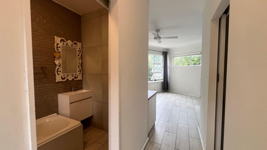 1 Bedroom Property for Sale in Tamboerskloof Western Cape